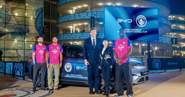 NÓNG: Manchester City chọn BYD làm đối tác di chuyển chính thức