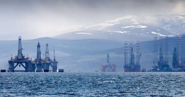 Phát hiện 292 lượt tàu thuộc hạm đội bóng tối của Nga âm thầm di chuyển qua một khu vực 'cửa ngõ' của châu Âu