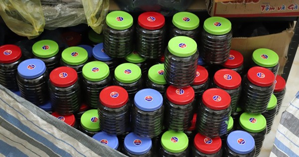 Mua thuốc đông y về uống liền ăn khỏe ngủ ngon, tăng cân nhanh, công an Việt Nam lập tức vào cuộc theo dõi