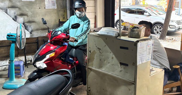 Bãi giữ xe tại trung tâm TPHCM có tăng giá dịp Tết?