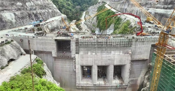 Indonesia “tuýt còi” dự án thủy điện “khủng” do Trung Quốc đầu tư