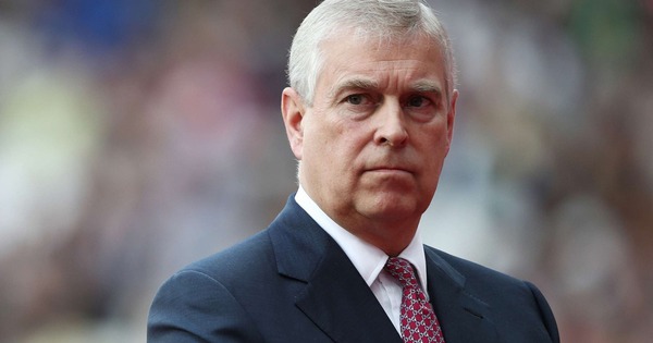 Em trai vua Charles, cựu hoàng tử Anh Andrew bị bắt