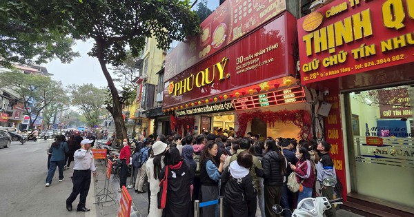 Giá bạc tăng rất mạnh