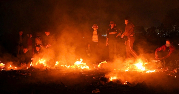 Khám phá chợ âm dương độc đáo, họp duy nhất mỗi năm 1 lần lúc nửa đêm