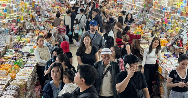 Điều đặc biệt ở ngôi chợ độc đáo nhất Việt Nam