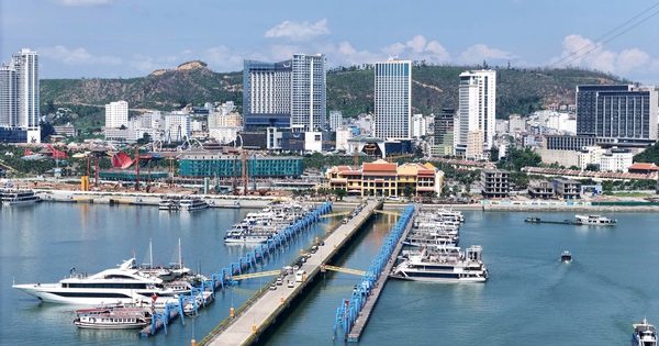 Quảng Ninh vững vàng vị thế ‘đầu tàu’ kinh tế vùng Đông Bắc