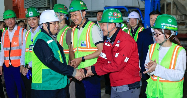 Thủ tướng: Tốc độ triển khai đường sắt đô thị thời gian tới phải gấp hàng chục lần những năm qua