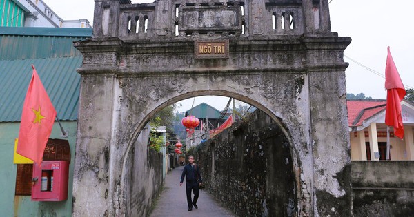 Làng cổ Đông Sơn - một trong 10 làng cổ đẹp nhất Việt Nam bên bờ sông Mã