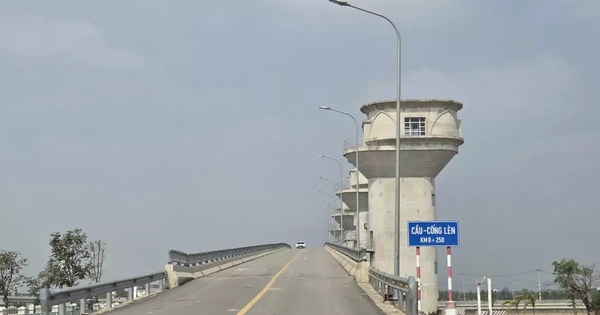 Cầu cống thủy lợi 'khủng' ở Thanh Hoá chính thức được tháo rào, thông xe