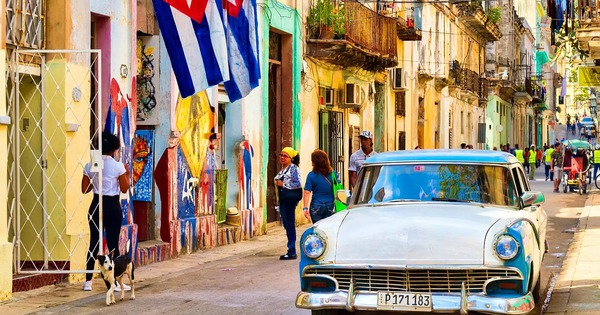 Giữa cơn khủng hoảng điện, Cuba vừa tung "ưu đãi" chưa từng có cho người dân