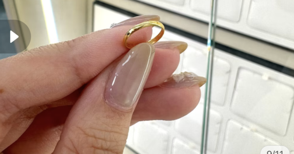 Rộ xu hướng bán online vàng 0,1 chỉ, hàng nghìn người đổ xô "chốt đơn": Điều đặc biệt phải CẨN TRỌNG!