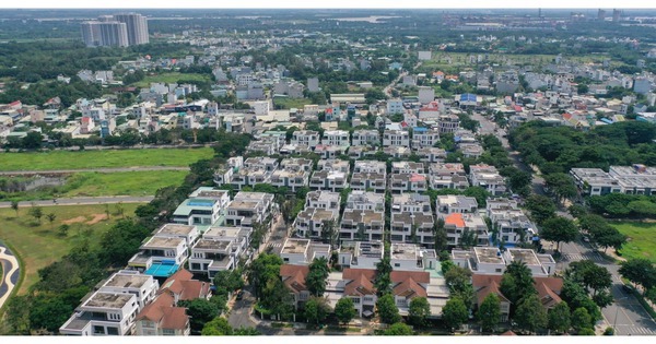 Diễn biến "lạ" thị trường nhà liền thổ TP.HCM