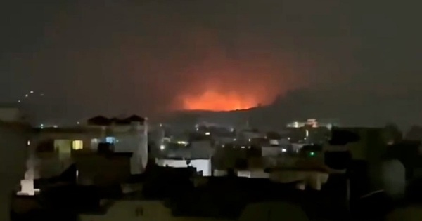 Pakistan tuyên bố 'chiến tranh công khai' với Afghanistan