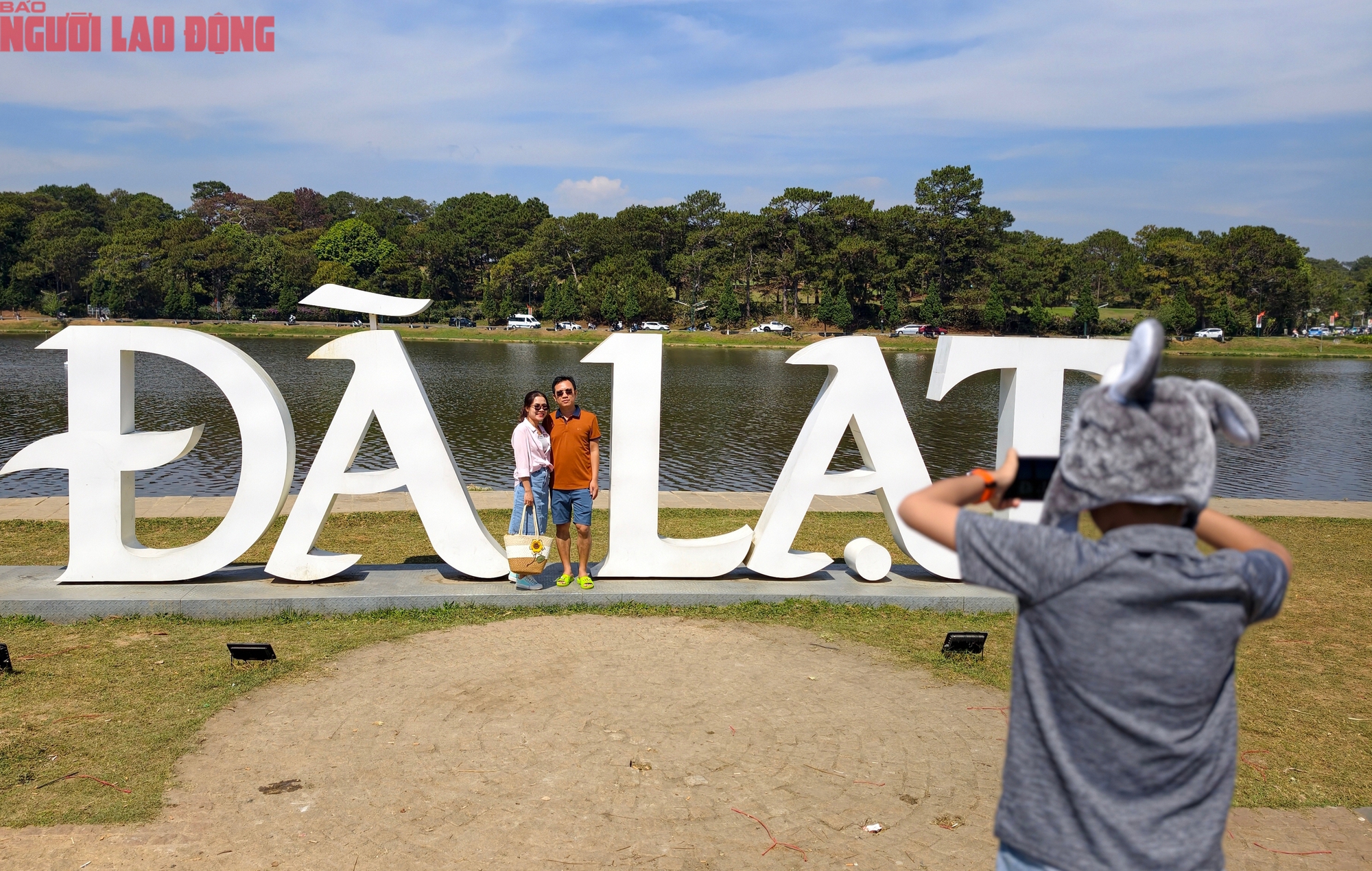 Mùng 6 Tết, Đà Lạt vẫn rộn ràng khách du xuân - Ảnh 20