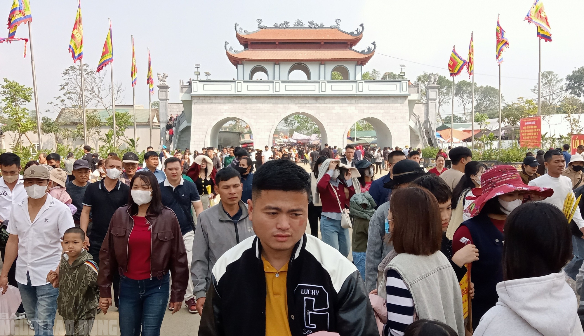 9 ngày Tết, Thanh Hóa đón gần 700.000 khách du lịch, doanh thu 607 tỉ đồng - Ảnh 1