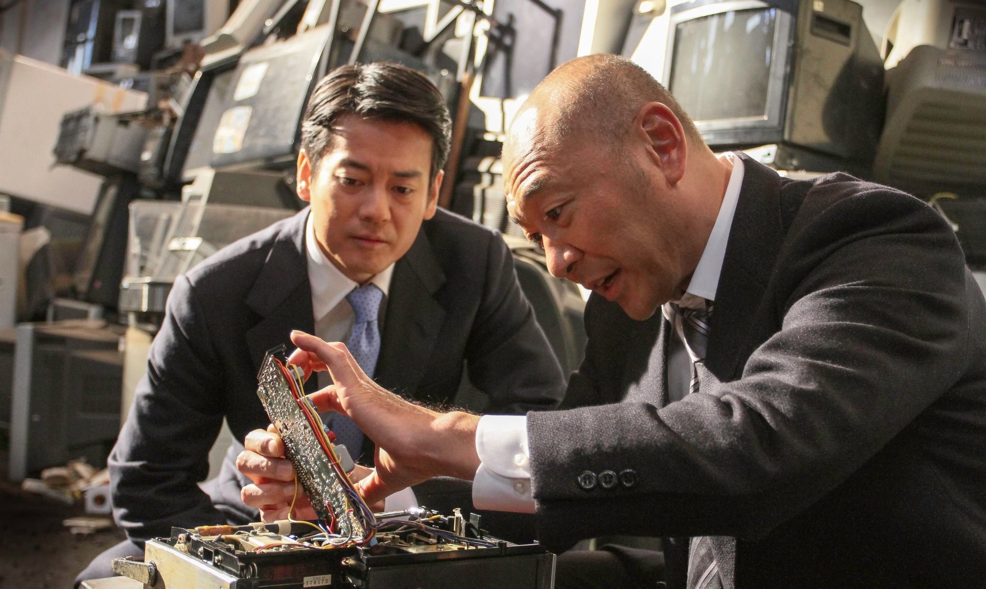 Sao người Nhật có công nghệ đỉnh cao lại ít khi khoe khoang, còn Trung Quốc "mới chớm nở" đã tung hô rợp trời? - Ảnh 1