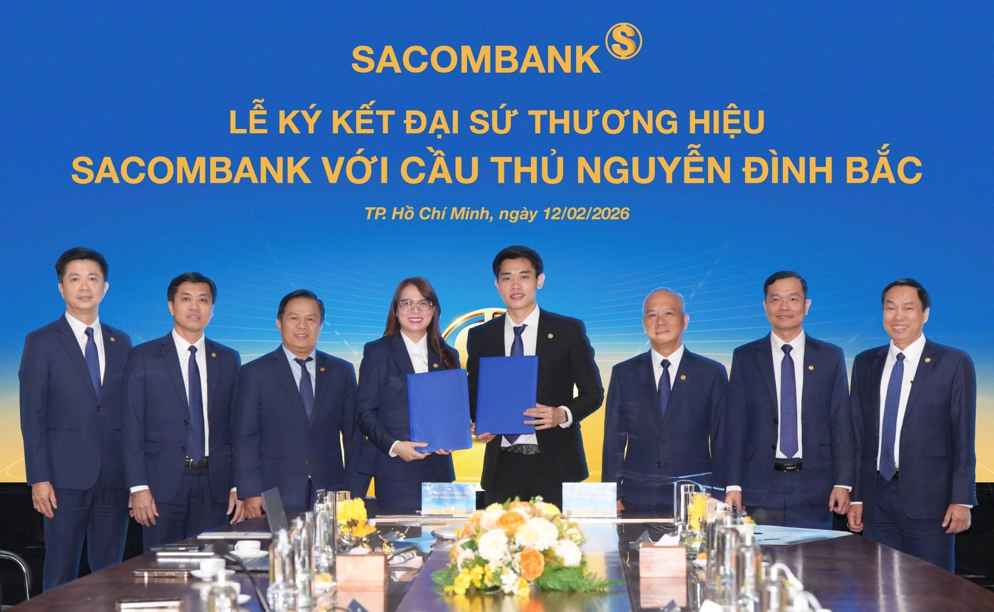 Cầu thủ Nguyễn Đình Bắc chính thức trở thành Đại sứ thương hiệu Sacombank - Ảnh 1