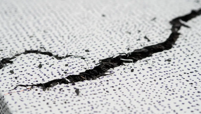 Phát minh "thép tự chữa lành" có thể rung chuyển ngành cầu đường toàn cầu - Ảnh 1