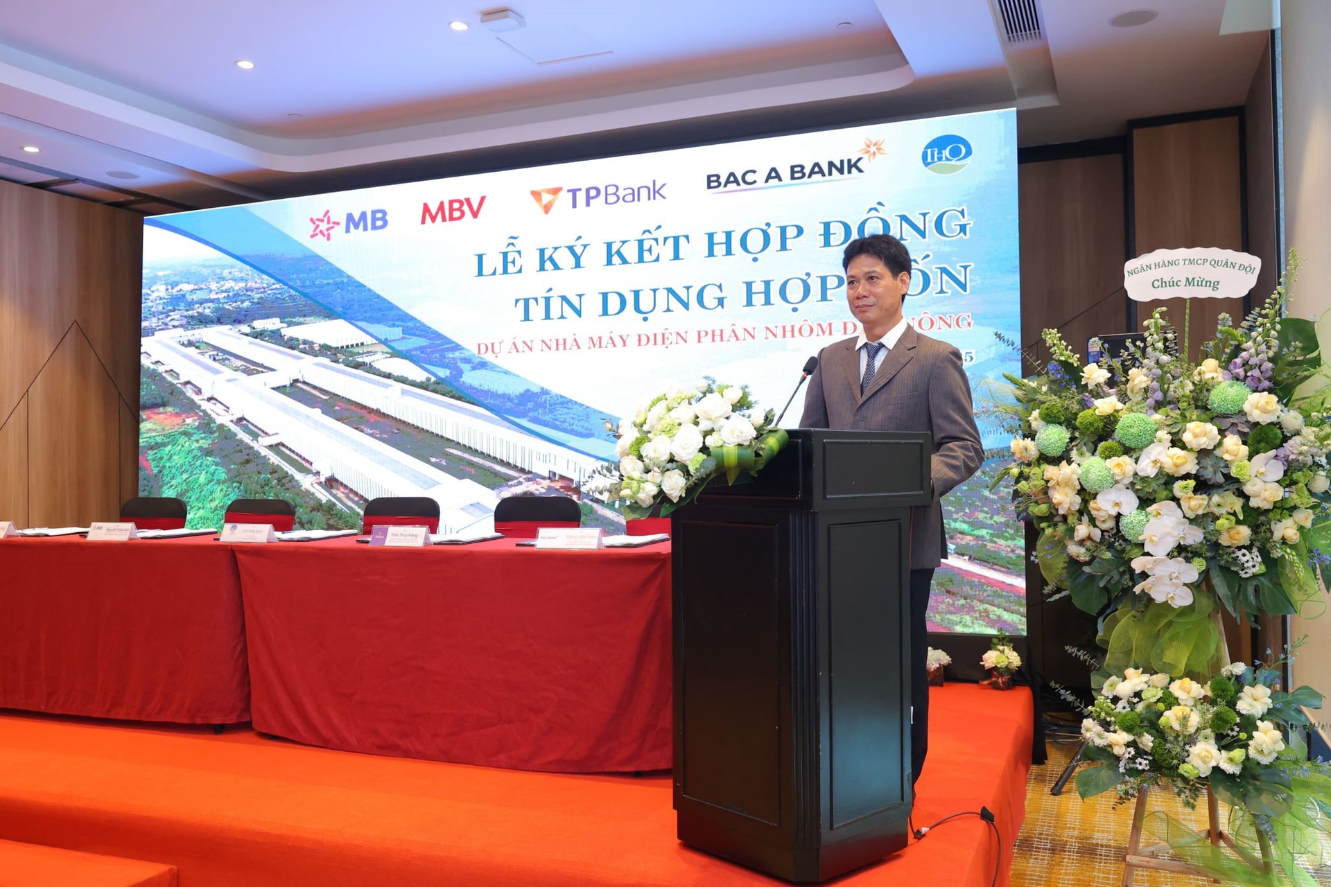 Đại gia bí ẩn muốn làm tổ hợp điện than – nhôm 5 tỷ USD tại Lâm Đồng: Sở hữu thương hiệu gas nổi tiếng, từng là chủ đầu tư của tổ hợp khách sạn 5 sao và căn hộ cao cấp tại Hà Nội - Ảnh 1