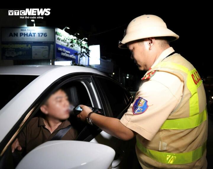 Vi phạm nồng độ cồn nhiều lần trong một ngày có bị phạt nặng hơn? - Ảnh 1