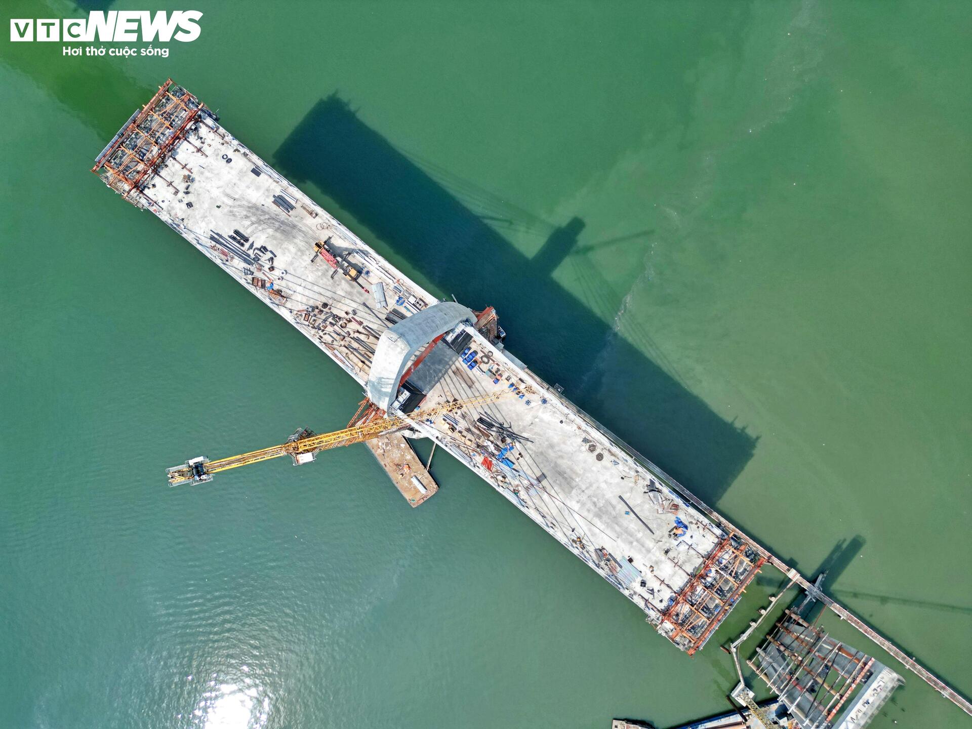 Hiện trạng cầu gần 4.900 tỷ đồng nối TP.HCM với Đồng Nai sau hơn 2 năm thi công - Ảnh 12