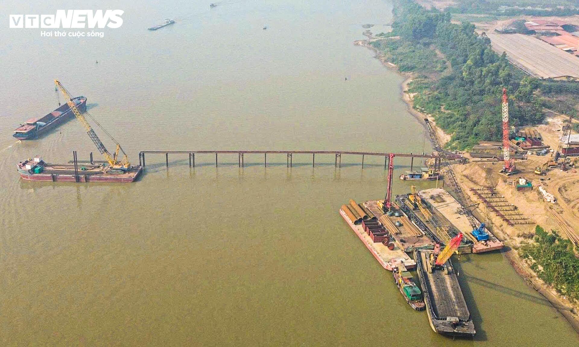 Mục sở thị đại công trường thi công 7 cầu bắc qua sông Hồng - Ảnh 17