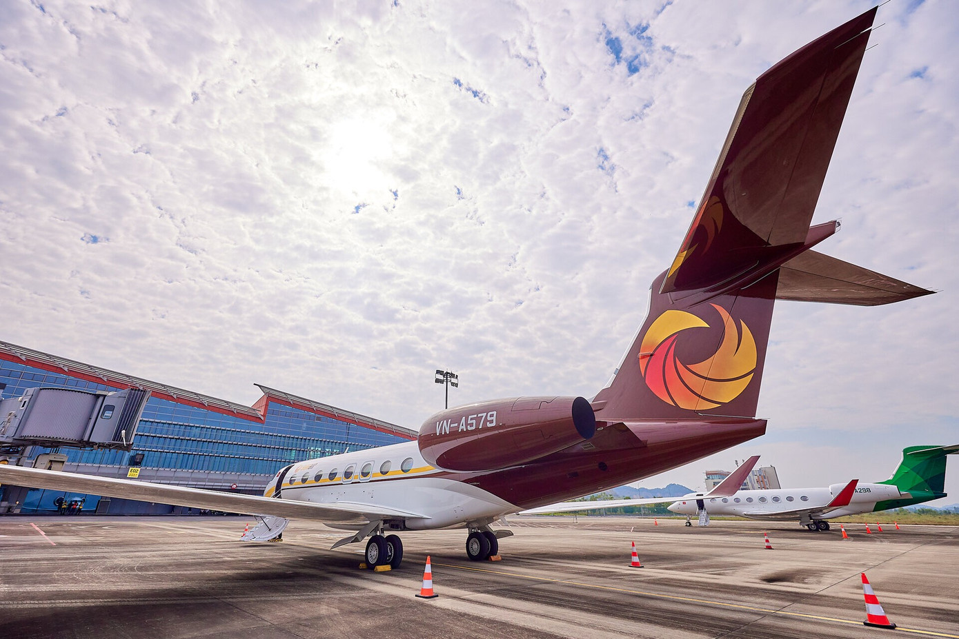 Hãng bay cho thuê chuyên cơ của Việt Nam tăng vốn, thay người đại diện - Ảnh 1