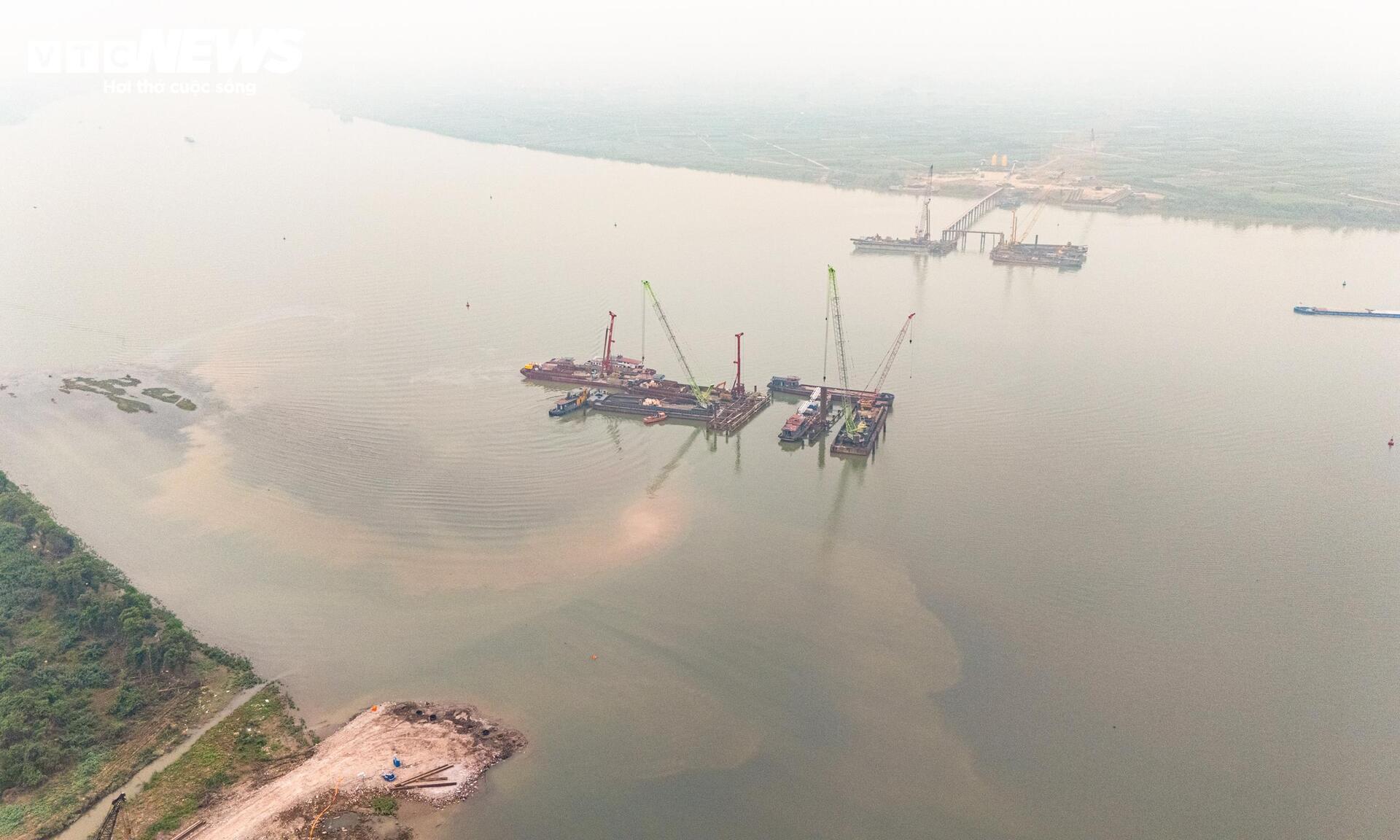 Mục sở thị đại công trường thi công 7 cầu bắc qua sông Hồng - Ảnh 7