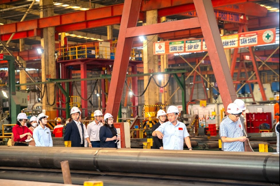 Ai là nhà thầu đảm nhận 40.000 tấn thép ở sân vận động top lớn nhất thế giới ở Việt Nam? - Ảnh 2