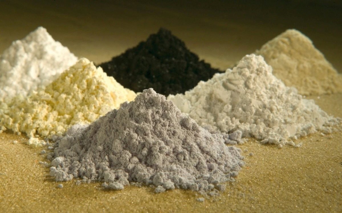 Trung Quốc thắt chặt xuất khẩu các nguyên tố đất hiếm, Nhật Bản 'quay xe' sang nhập hàng từ quốc gia này - Ảnh 2