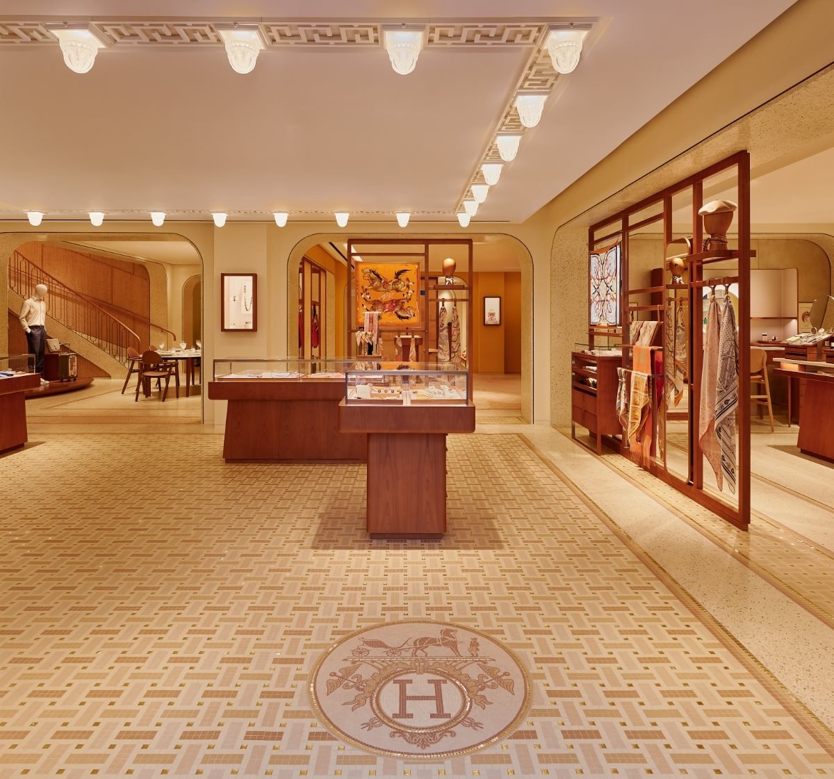 Năm Ngựa nói chuyện Hermès: "Cỗ xe" 16 tỷ Euro miễn nhiễm khủng hoảng, lãi kỷ lục bất chấp thế giới thắt lưng buộc bụng - Ảnh 3