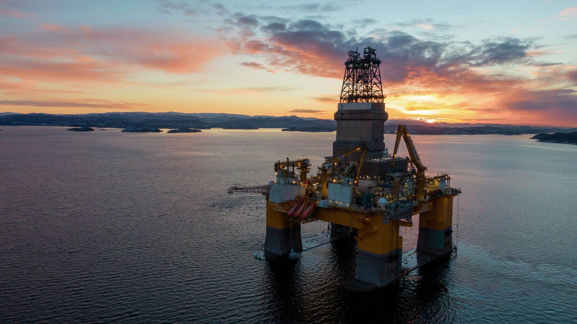 Khoan sâu xuống đáy biển, phát hiện mỏ dầu khí trữ lượng gần 4 triệu thùng - Ảnh 1