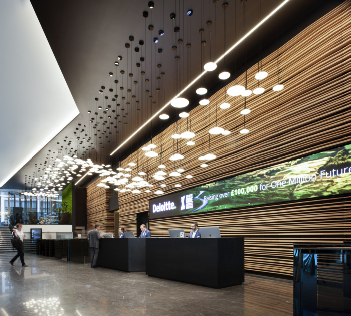 Bên trong trụ sở chính của BIG4 kiểm toán lớn nhất thế giới: Rộng 25.000m2, nhân viên thích ngồi đâu thì ngồi - Ảnh 2