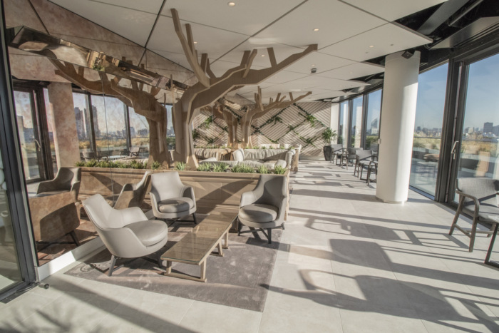 Bên trong trụ sở chính của BIG4 kiểm toán lớn nhất thế giới: Rộng 25.000m2, nhân viên thích ngồi đâu thì ngồi - Ảnh 6