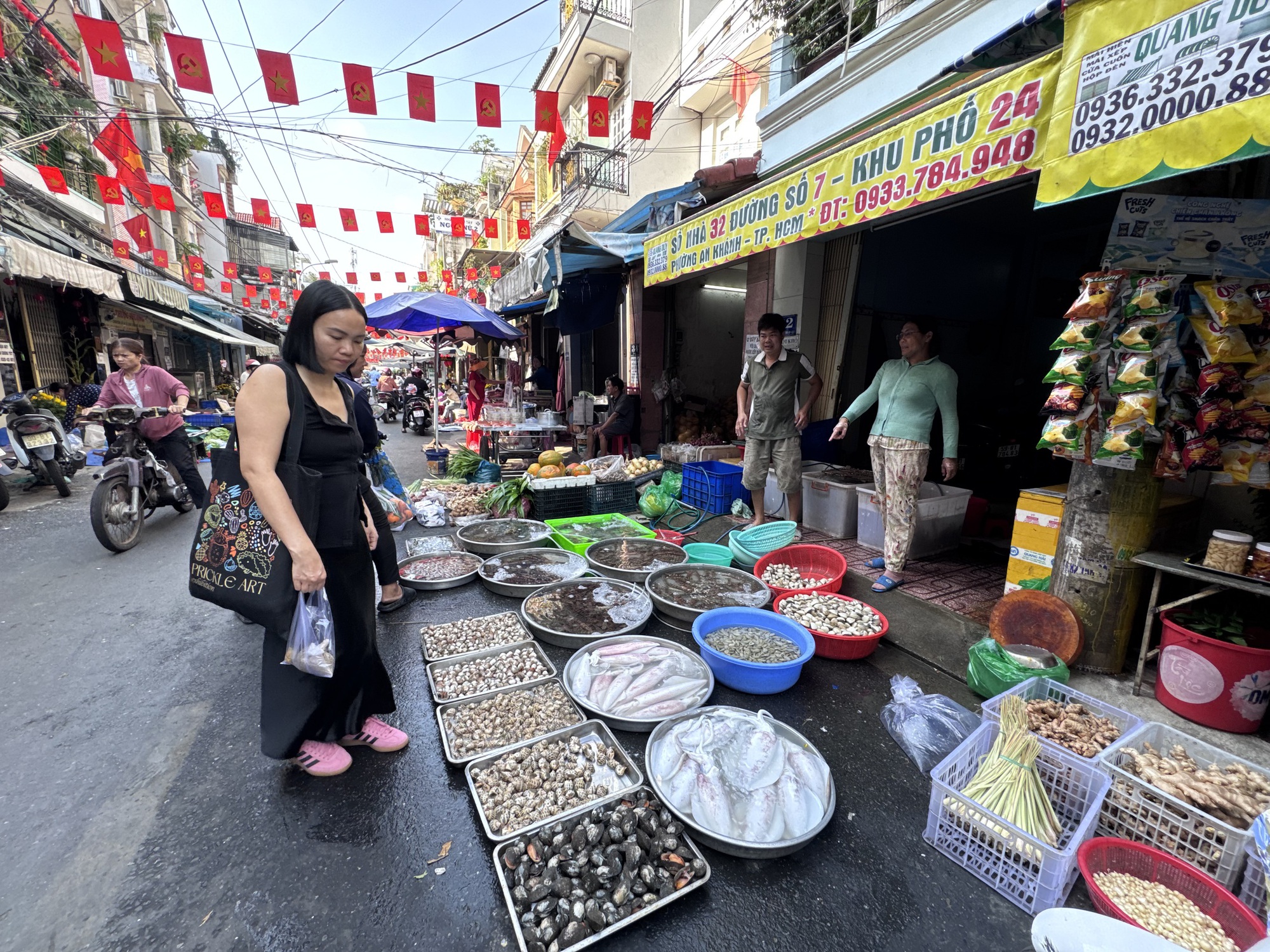 Hải sản giá vẫn cao sau Tết - Ảnh 3