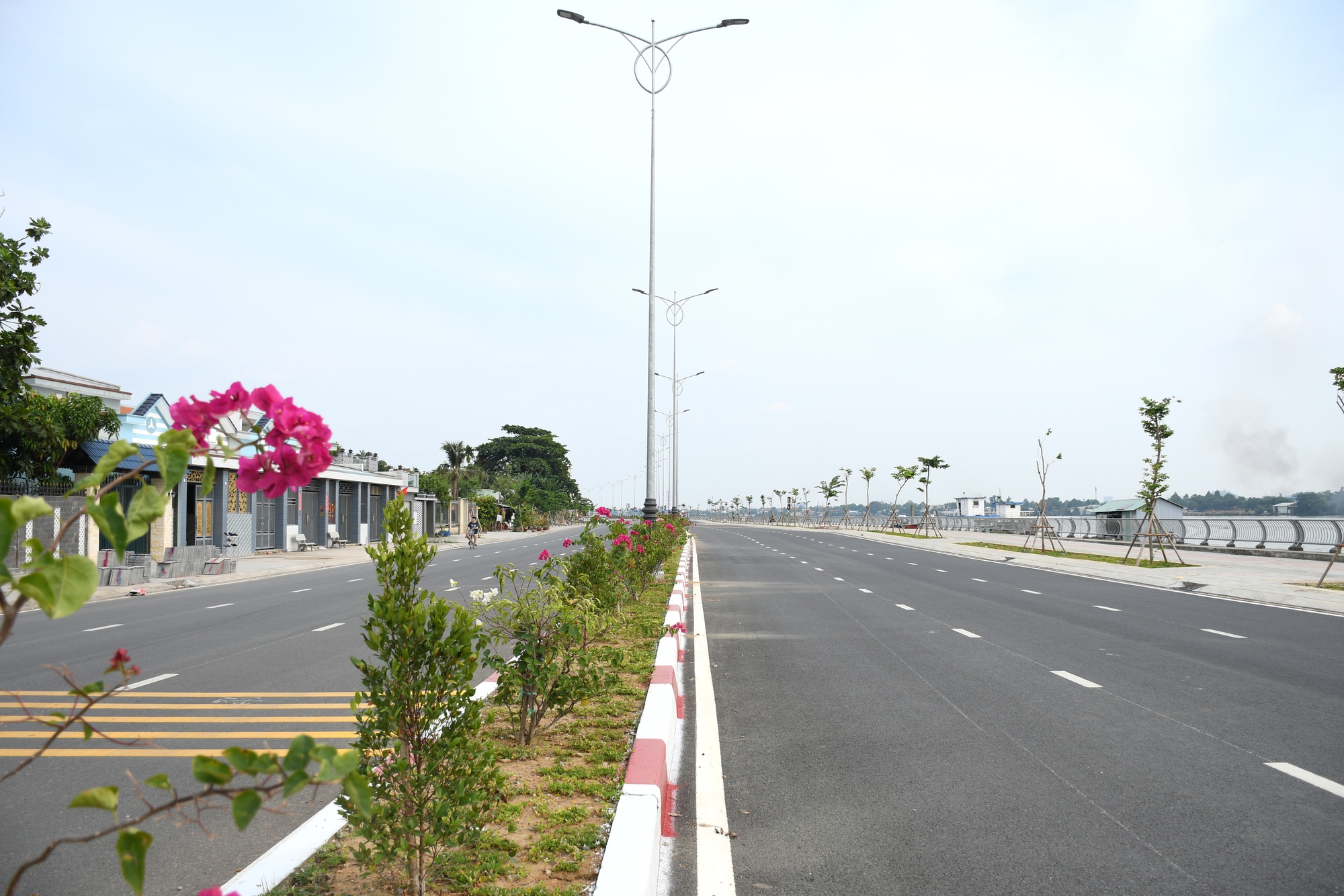 Cận cảnh con đường ven sông đẹp nhất Đồng Nai - Ảnh 16