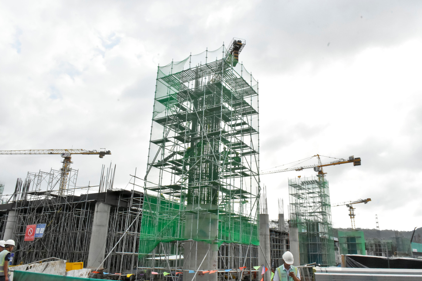 Bên trong những đại công trường APEC ở Phú Quốc - Ảnh 7