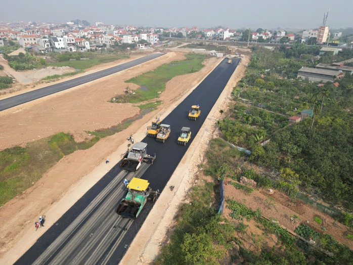 Bộ trưởng Nguyễn Văn Thắng: Tiết kiệm chi từ đầu năm, dành nguồn lực đầu tư hạ tầng trọng điểm - Ảnh 2