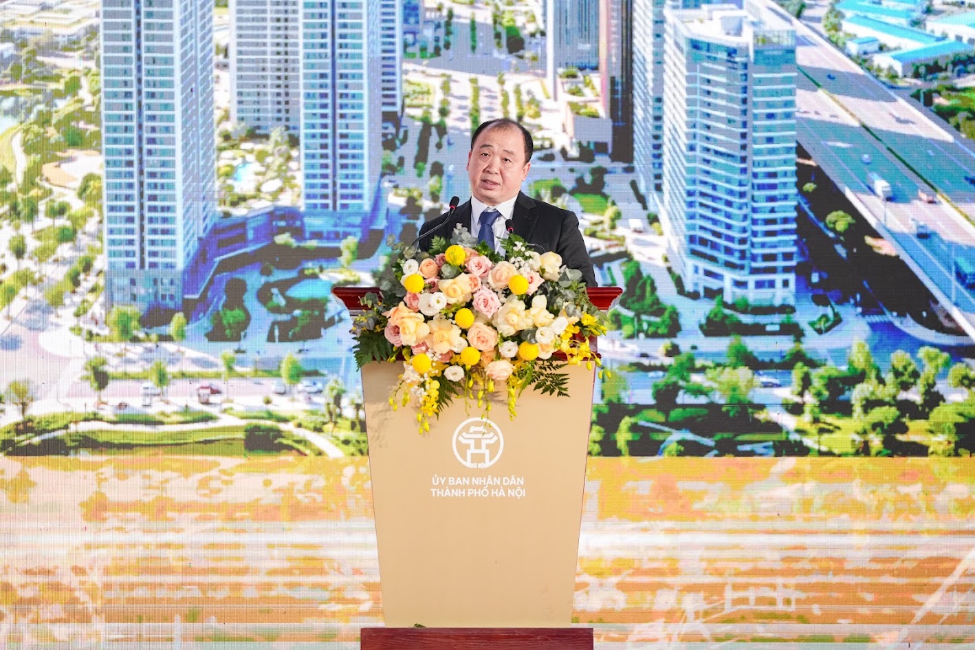 Đại gia Khoa “khàn” chỉ cách Hà Nội đang làm để kiểm soát lợi nhuận để đưa giá nhà về gần thu nhập người dân - Ảnh 1