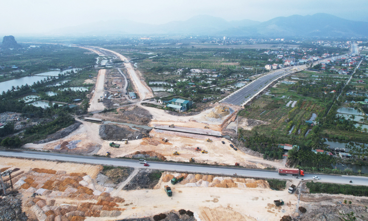 Quảng Ninh dốc sức hoàn thành đường ven sông 6.400 tỷ đồng trong năm 2026 - Ảnh 4