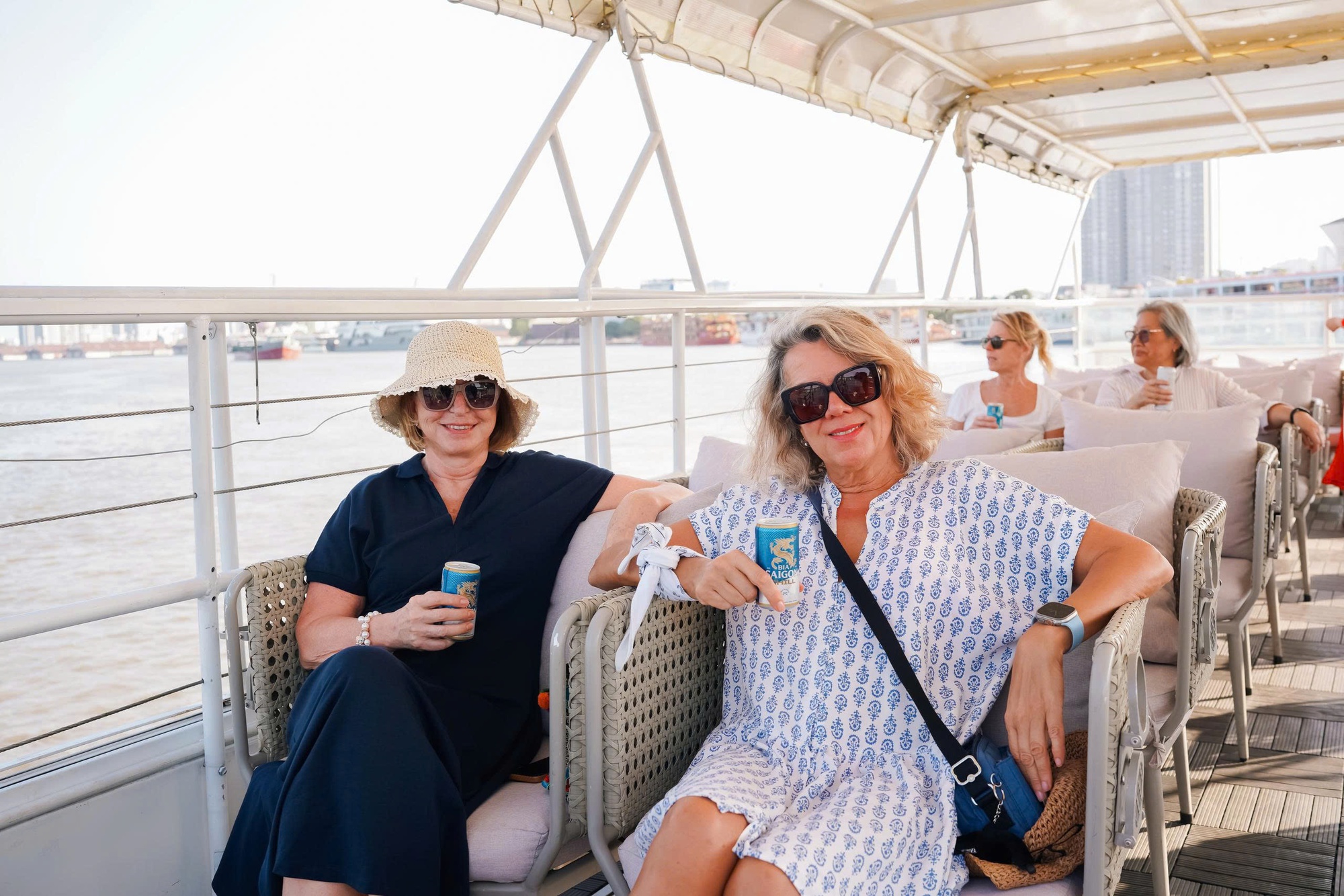 Con số bất ngờ về doanh thu du lịch của TPHCM trong dịp Tết - Ảnh 1