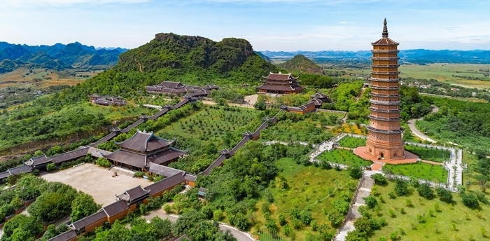 Soi giá những tour du lịch tâm linh 3 miền hút khách nhất đầu năm 2026 - Ảnh 2