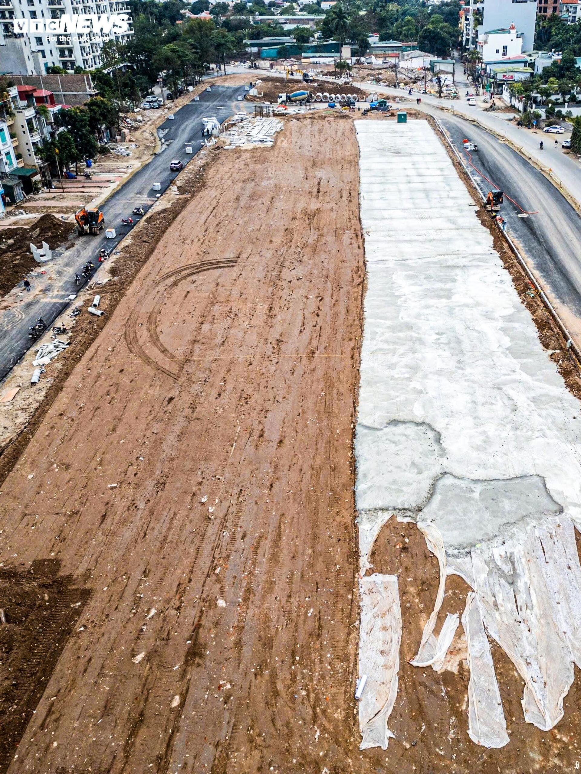 Tuyến đường rộng gần 100m ven Hồ Tây dần thành hình sau một năm thi công - Ảnh 7