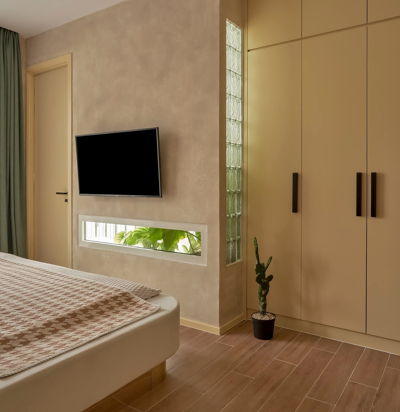 Lấy sáng cho nhà ống bằng thiết kế mặt tiền thú vị - Ảnh 12