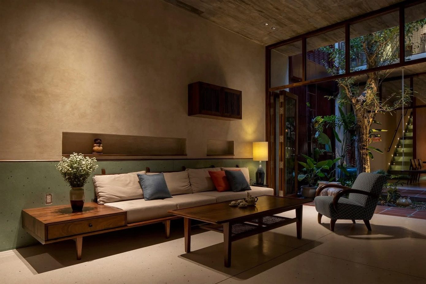 Ngôi nhà thiết kế mở đón gió và ánh sáng tự nhiên từ nhiều phía - Ảnh 9