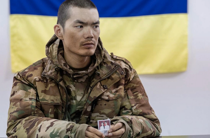 Nga yêu cầu 'lạ': Nam giới người nước ngoài xin định cư phải nhập ngũ 1 năm - Trung Quốc 'lưu ý' công dân - Ảnh 2