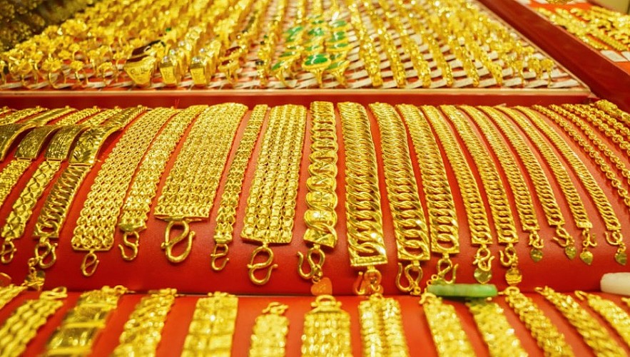 Chiều 2/2: Giá vàng thế giới giảm sâu, xuống sát mức 4.500 USD/ounce - Ảnh 1