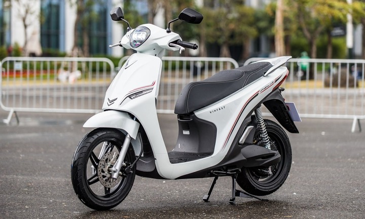 Xe máy điện giá dưới 40 triệu đồng phù hợp cho di chuyển trong đô thị - Ảnh 5