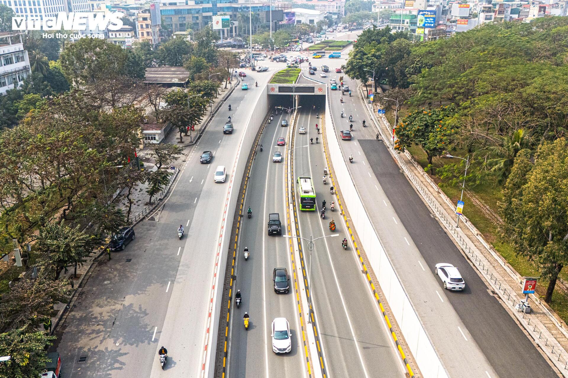 Cận cảnh 5 hầm chui lớn giảm ùn tắc giao thông tại Hà Nội - Ảnh 6