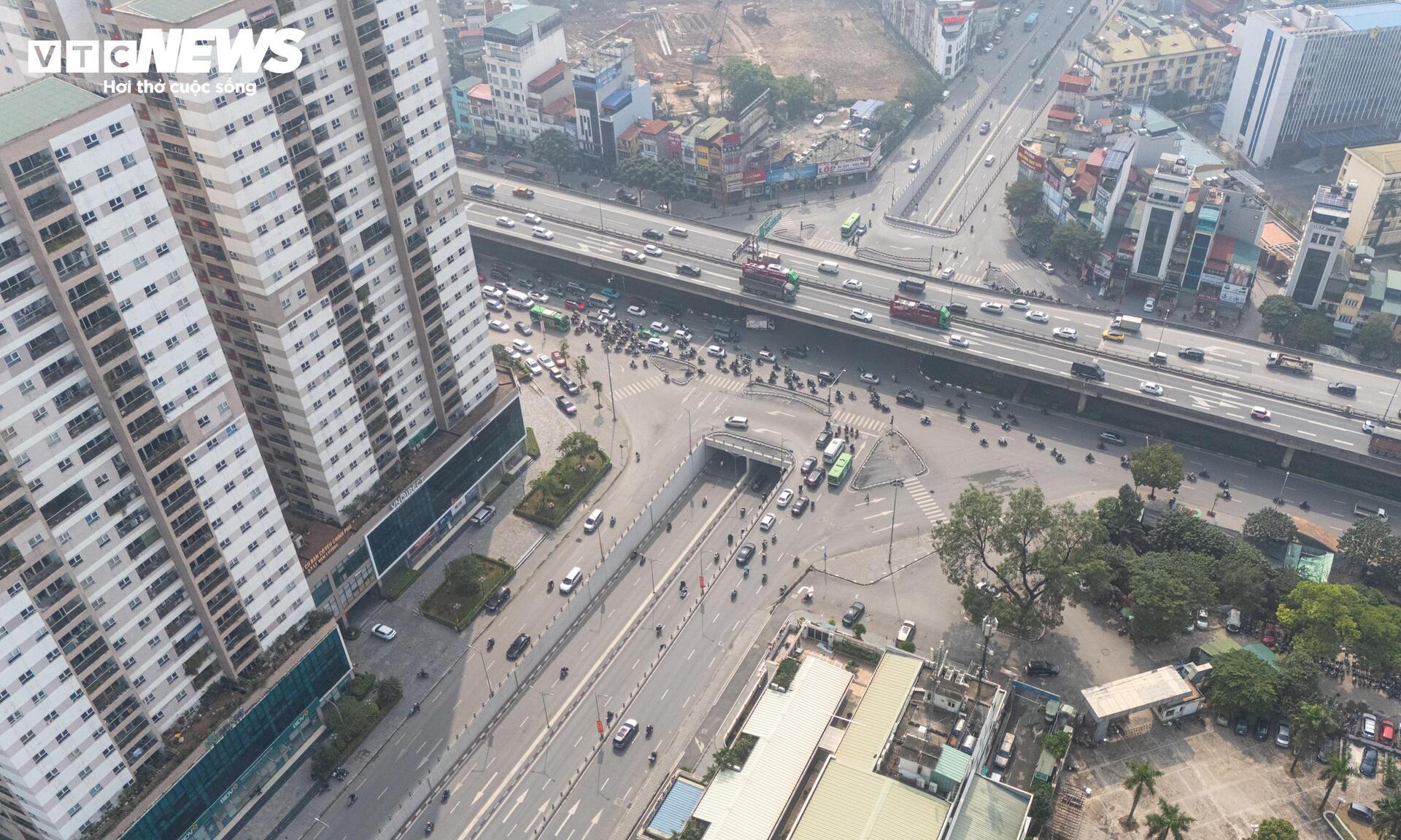 Cận cảnh 5 hầm chui lớn giảm ùn tắc giao thông tại Hà Nội - Ảnh 16